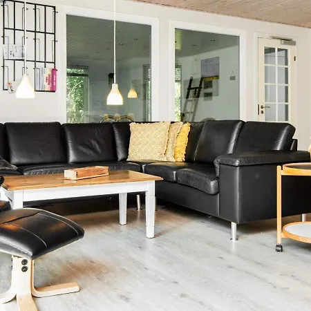 10 Person Holiday In Henne 헨느스트랜드