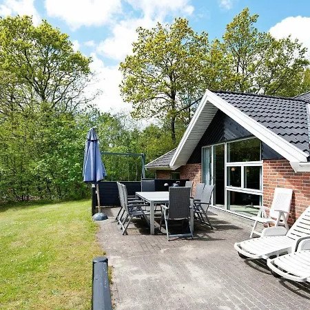 10 Person Holiday In Henne 헨느스트랜드
